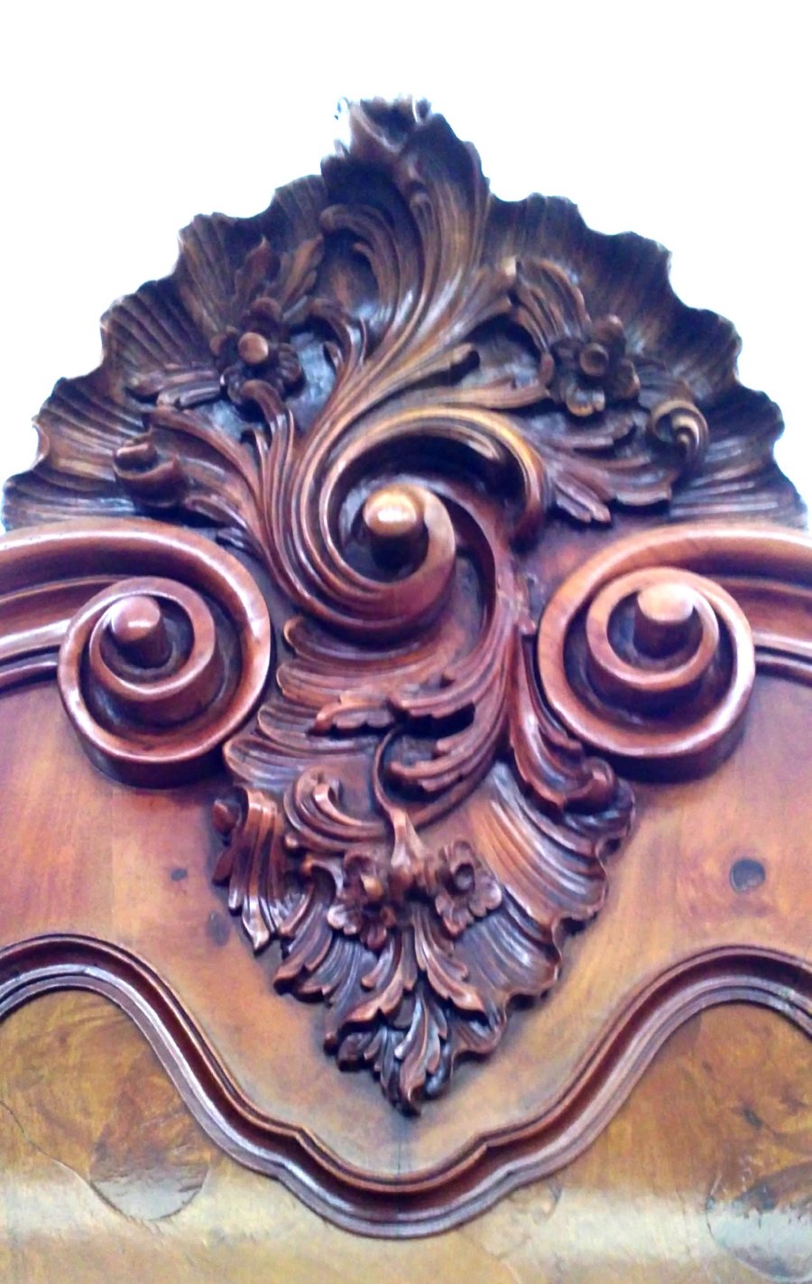 Schrank Barockstil Vitrine Intarsien floral Holzeinlegearbeiten Barockstilvitrine bombiert