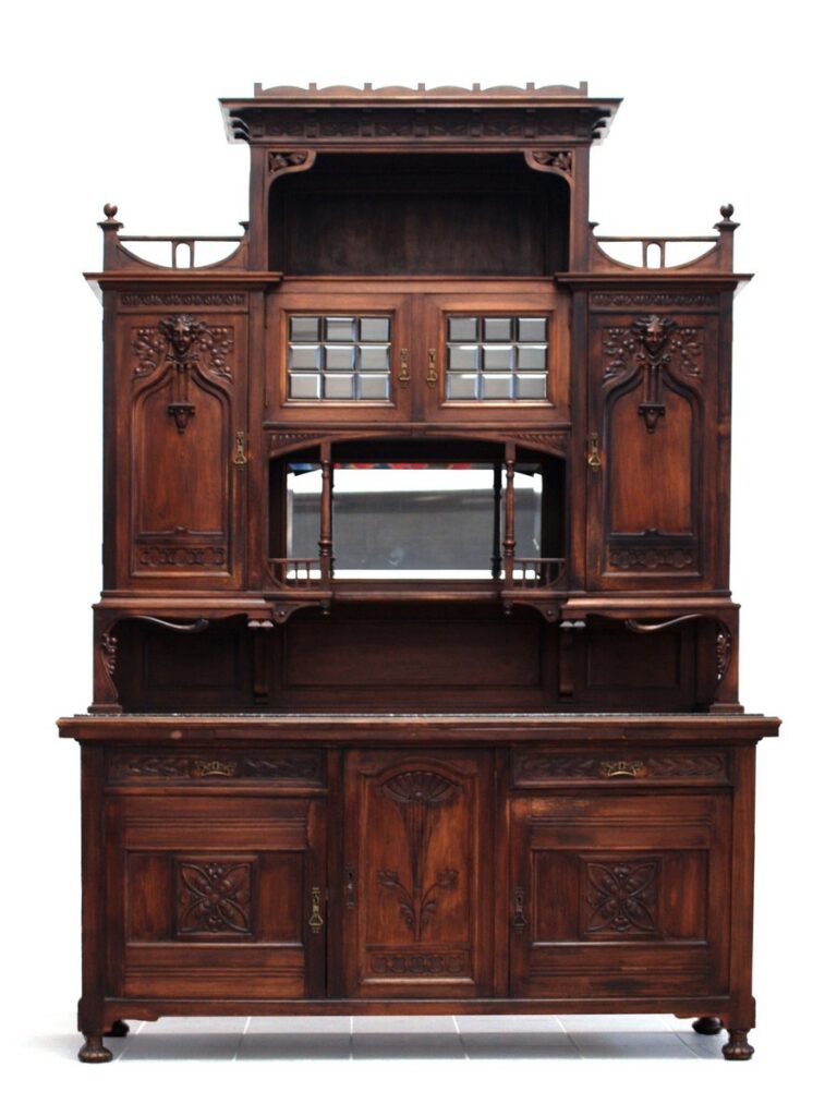 Jugendstil Kredenz, geschnitztes Schrankmöbel - beeindruckendes Wertmöbel 16 Eleganter Schrank antik Jugendstil Barock mit Masque de Femme und Steinplatte