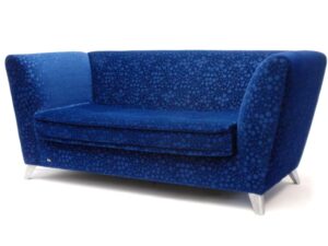 Read more about the article BRETZ Cultsofa MONSTER 2-Sitzer Samtstoff blau – TOP Zustand
