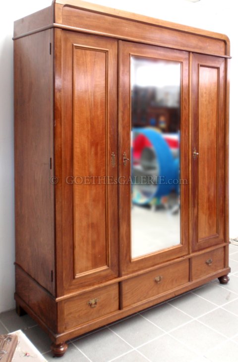 Jugendstil antik Kleiderschrank spiegel