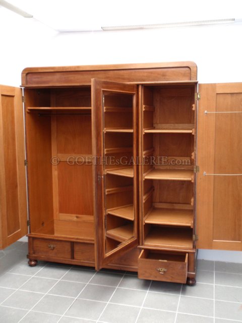 Jugendstil antik Kleiderschrank spiegel