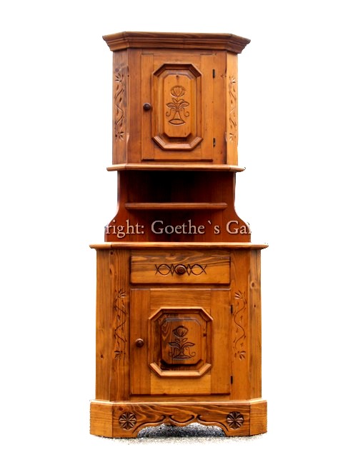 Read more about the article Bauernkasten in Eckschrank Ausführung