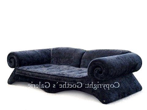 Read more about the article BRETZ Cultsofa MAMMUT Sofa, Samtstoff schwarz – das elegante XXL Sofa