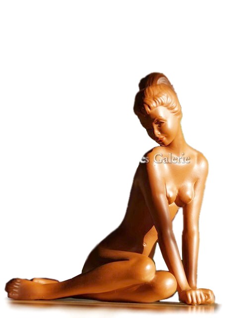 Read more about the article weiblicher Akt mit zartem Nackenbereich