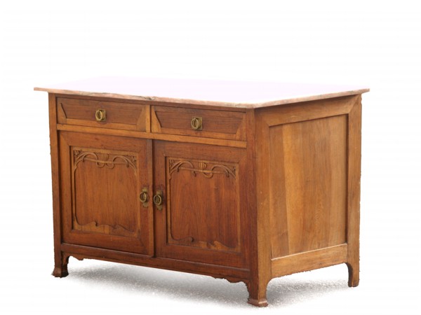 Read more about the article Jugendstil Kommode mit rosa Marmorplatte – die bezaubernde Schönheit!