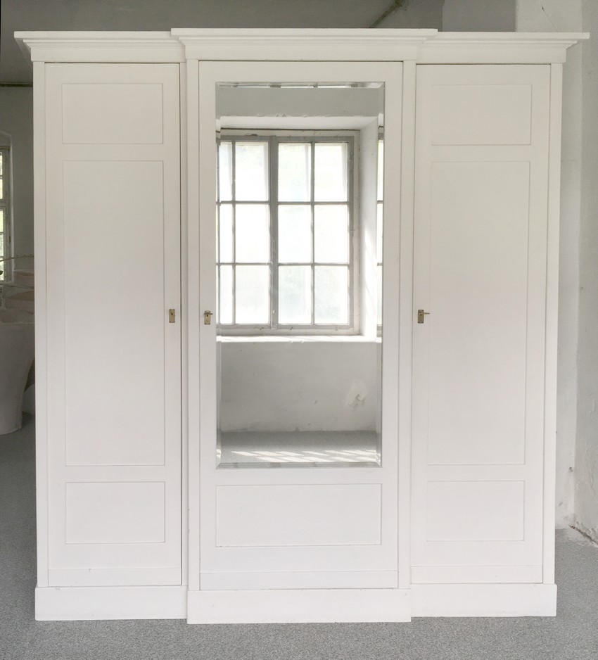 Kleiderschrank 4744 antik 2