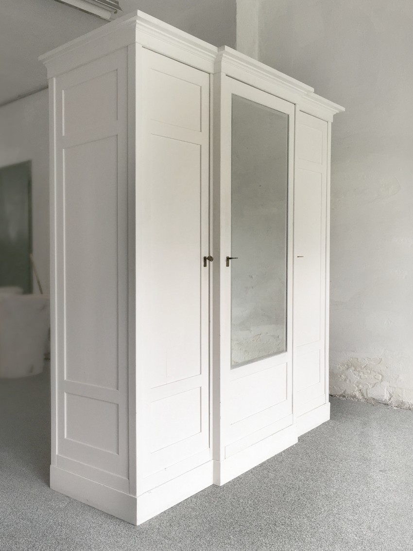 Kleiderschrank 4744 antik 4