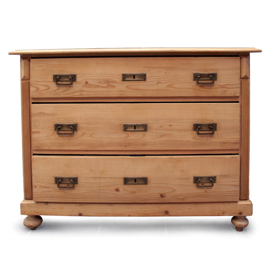 Read more about the article Antike Jugendstil Kommode Naturholz, Vintage Bauernkommode