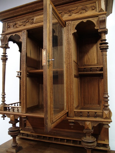 OLYMPUS DIGITAL CAMERA Antikes Buffet geschnitzt Schrank Altdeutsch Kredenz 1880 Massivholz Möbel restauriert