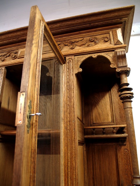 OLYMPUS DIGITAL CAMERA Antikes Buffet geschnitzt Schrank Altdeutsch Kredenz 1880 Massivholz Möbel restauriert