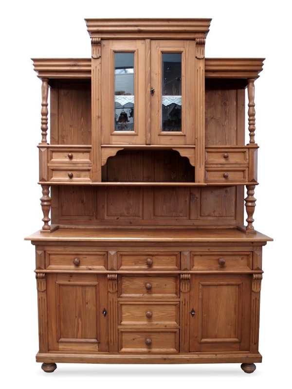 Read more about the article Naturholz Küchenschrank, monumentales Landhausstil Buffet