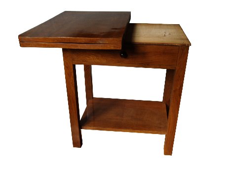 Read more about the article Beistelltisch mit drehbarer und aufklappbarer Tischplatte