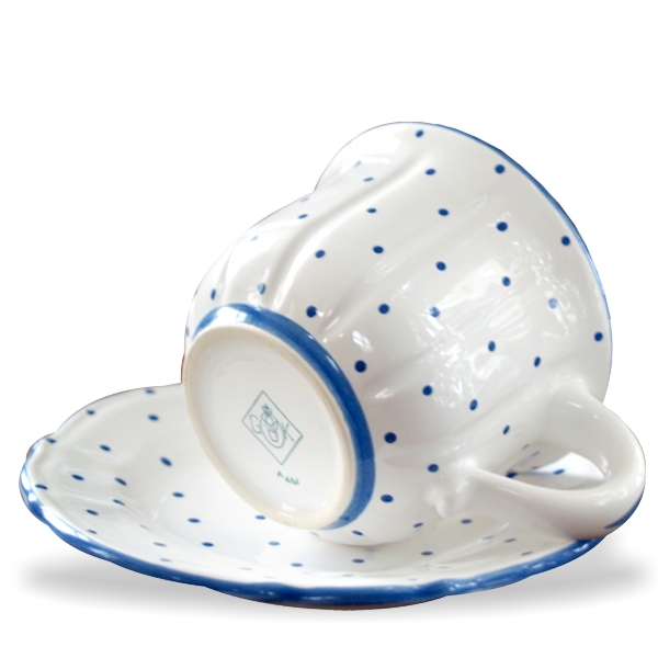 Read more about the article Gmundner Keramik blau Tupferlblau Barock Kaffeetassen