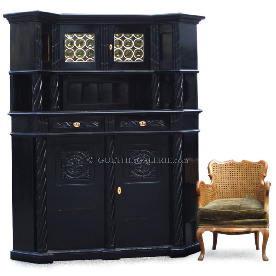 You are currently viewing Jugendstil Schrank schwarz – die große Schönheit