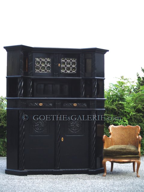 Neorenaissance Schrank Danziger Barock schwarz antik Buntglas Vollsäulen Jugendstil noir
