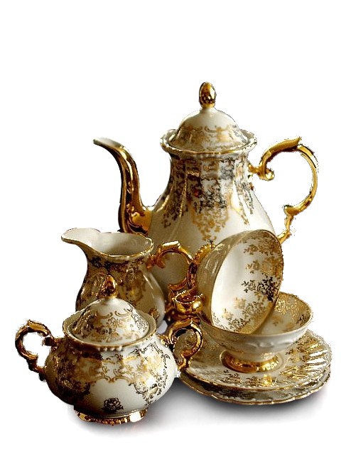 Read more about the article Goldenes Kaffeeset Porzellan mit üppig floraler Goldbemalung