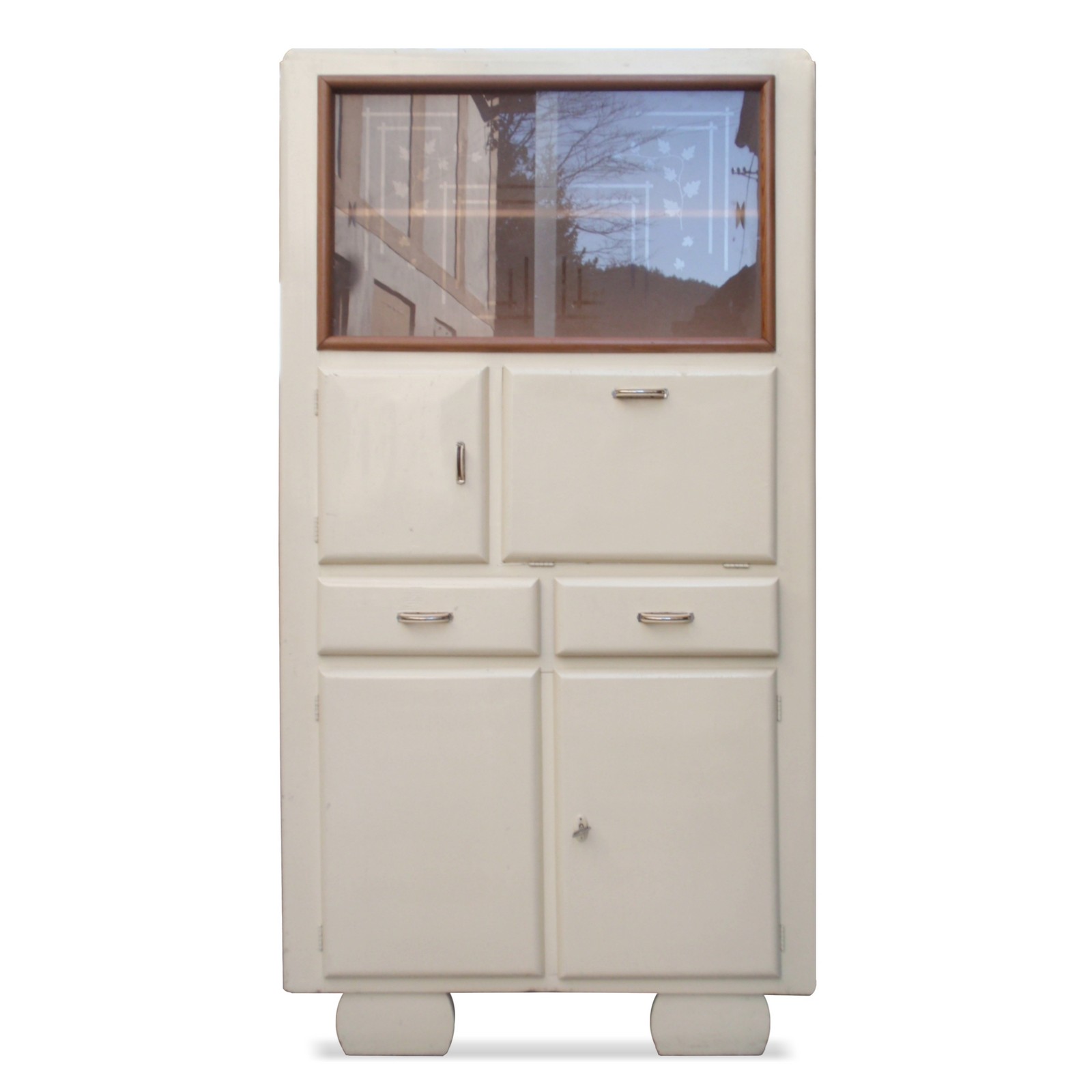 Read more about the article Küchenschrank Vintage weiß – bezaubernd!