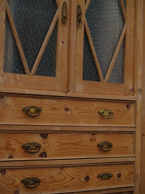 Küchenschrank antik Omas Massivholz Antiquität kaufen Shop Requisite Kredenz Bauernschrank Küche