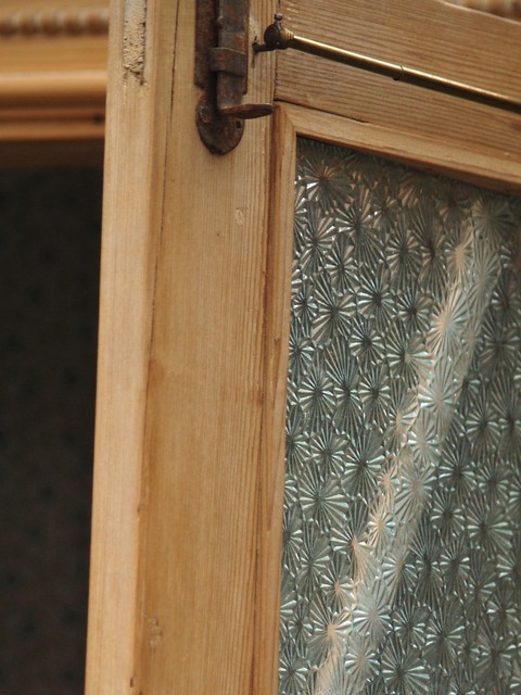 Küchenschrank antik Omas Massivholz Antiquität kaufen Shop Requisite Kredenz Bauernschrank Küche