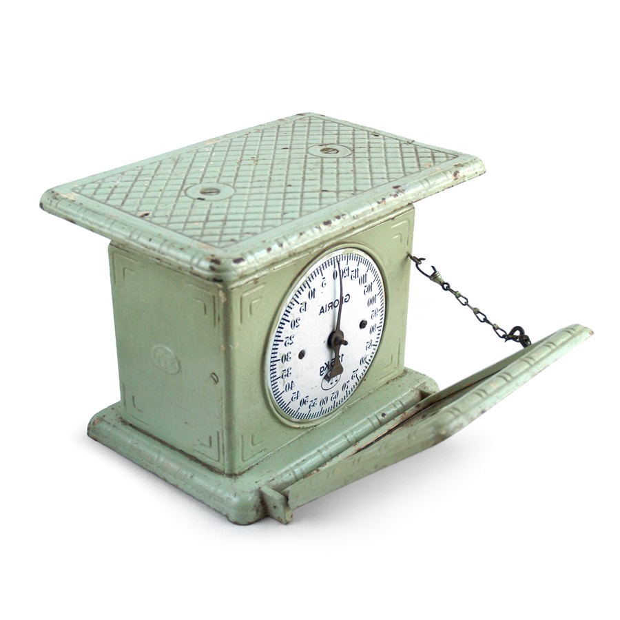 Read more about the article Antike Personenwaage Gloria, Gusseisen Waage