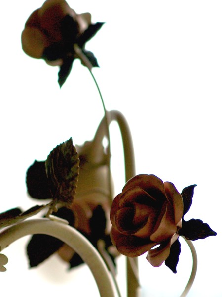 Read more about the article Stehlampe Rosenranken – einfach hübsch – einfach Shabby Chic