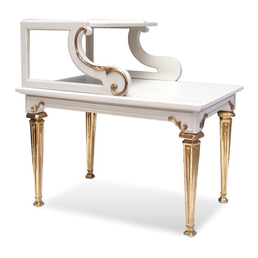 Read more about the article Shabby Chic Vintage Beistelltisch im Barockstil