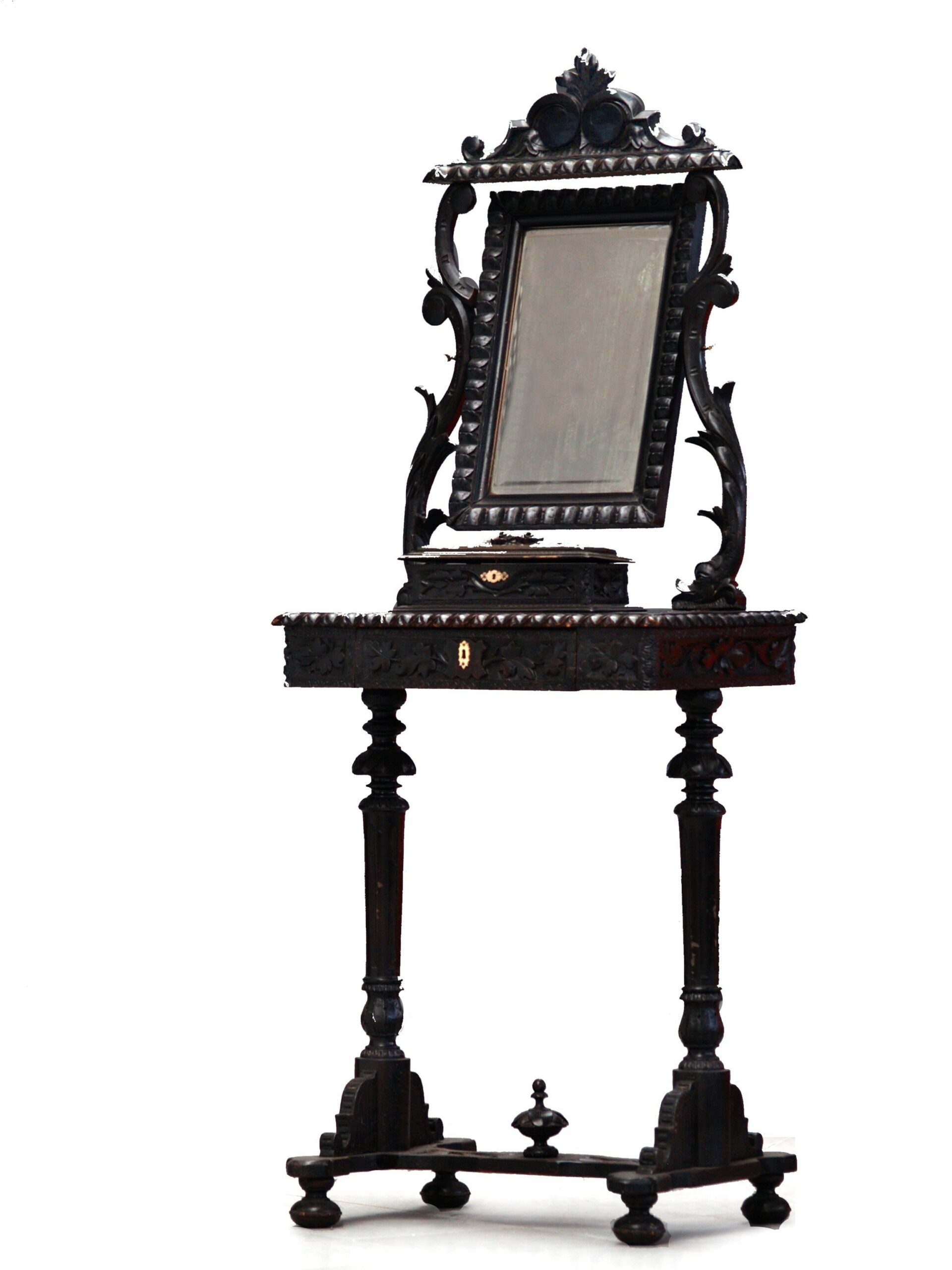 Read more about the article Spätbarock Toilettetisch mit Spiegelaufsatz