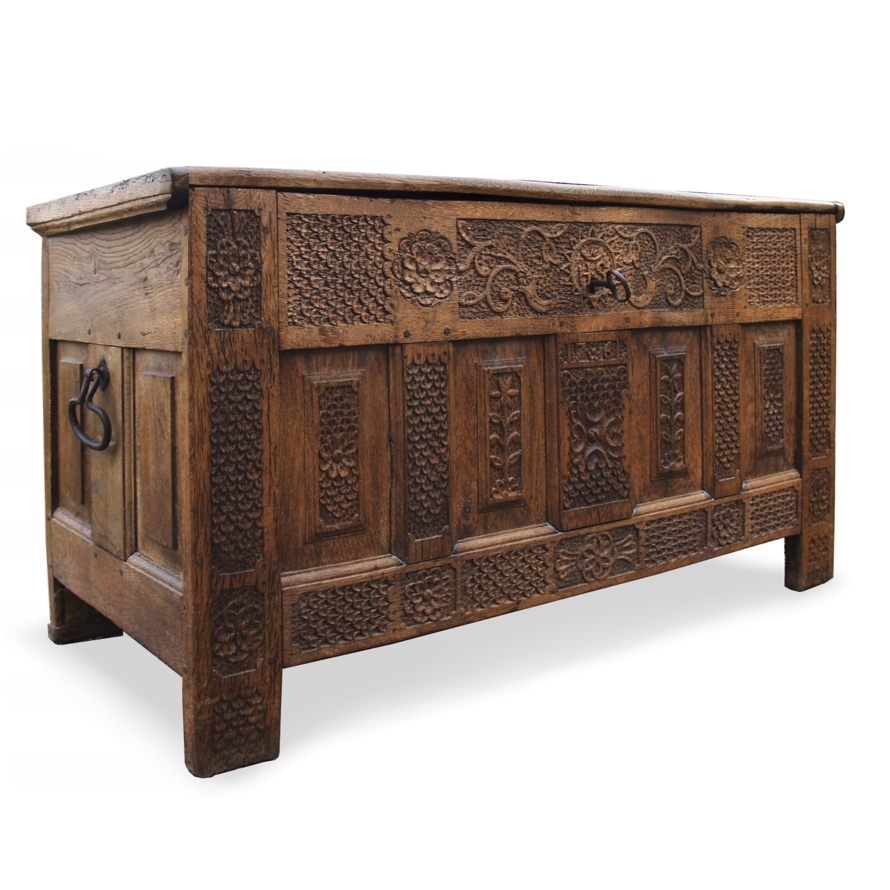 Read more about the article Antike Barock Truhe 18. Jhdt. im Top-Zustand!