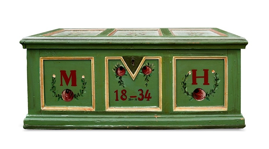 Read more about the article Antike Bauerntruhe grün – absolut bezaubernd!