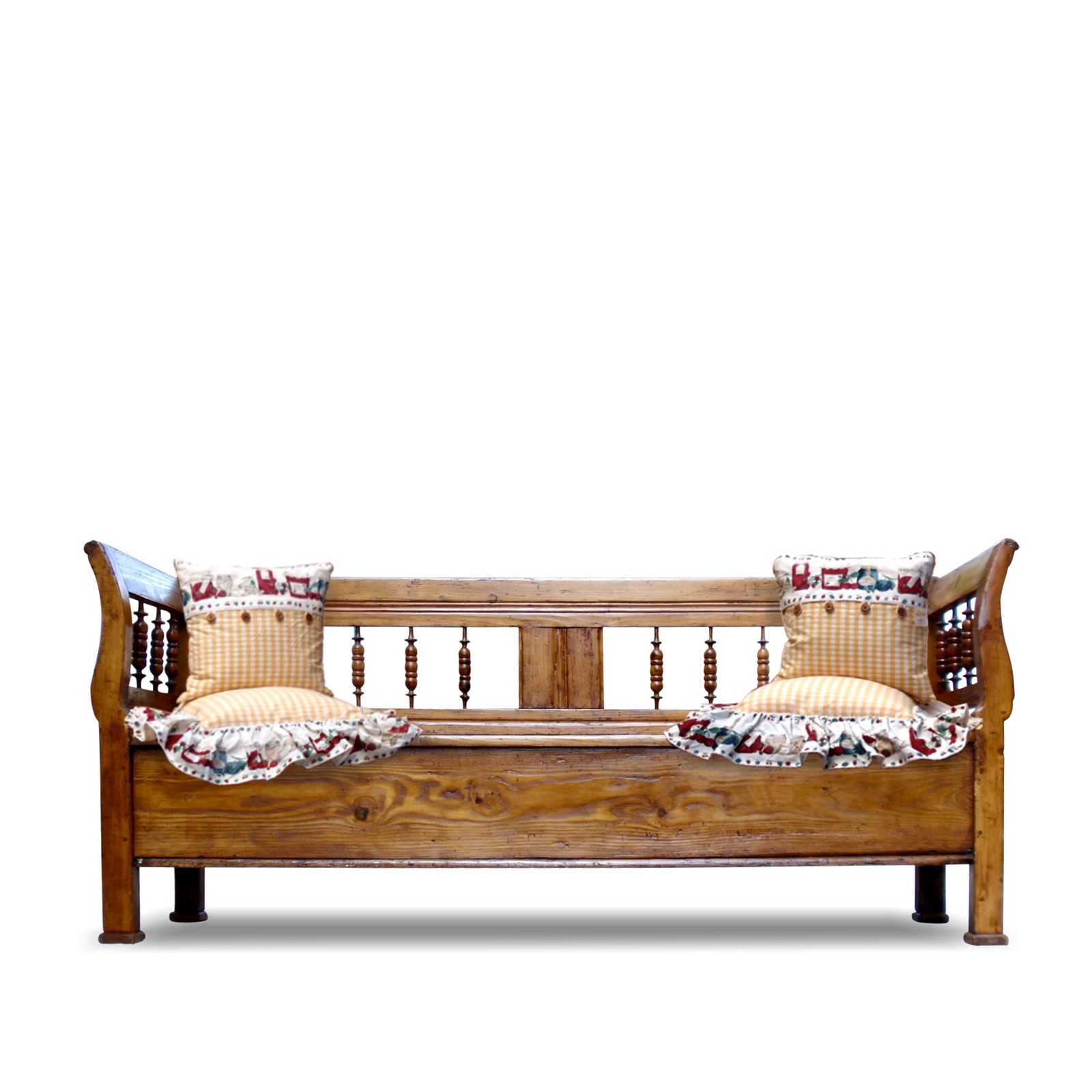 Read more about the article Truhenbänke auch als Hotel Möbel