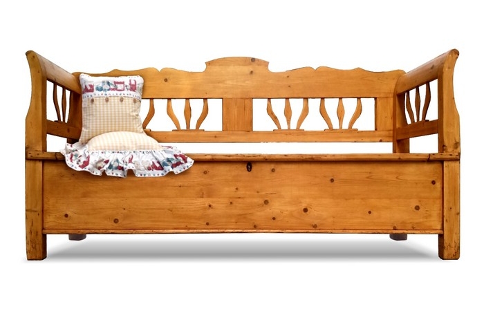 Read more about the article Truhenbank antik Küchensitzbank saniert