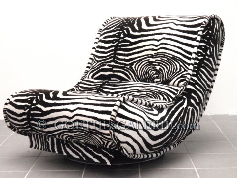 OLYMPUS DIGITAL CAMERA Bretz Laola hookipa sofastuhl zebra