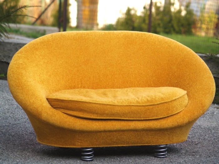 bretz sofa gebraucht ausstellungsstück pool ufo gelb