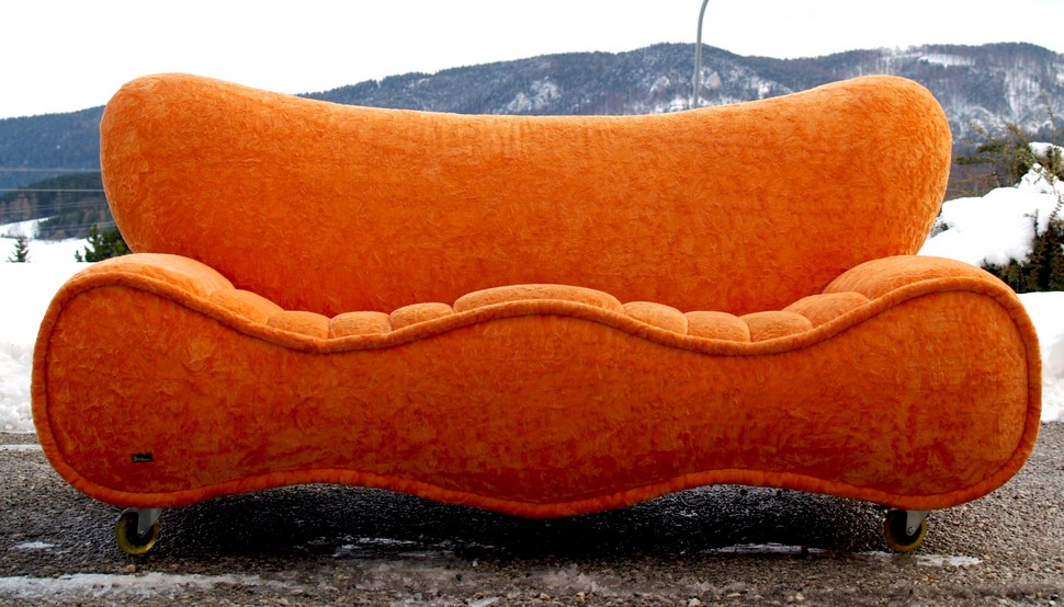 Bretz Sofa Couch Sharky orange 2