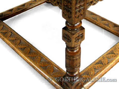 antiker tisch geschnitzt wohnzimmertisch 3