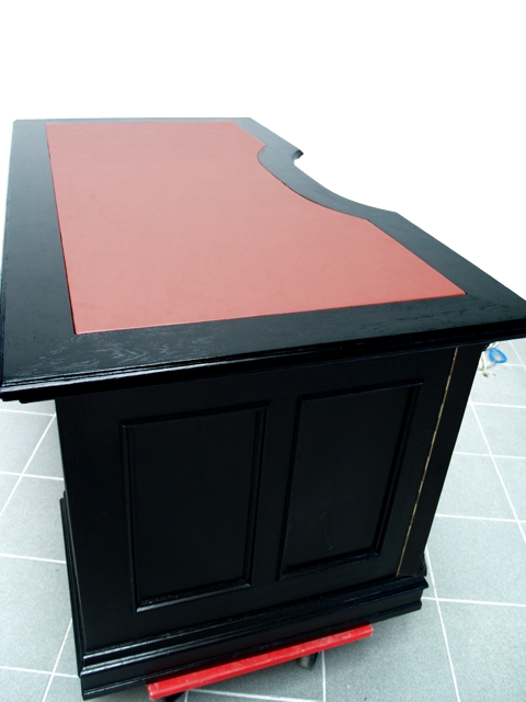 Schreibtisch antik restauriert massivholz Herrenzimmer Möbel Antiquität schwarz beschnitzt