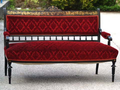 antikes sofa rot schwarz messing intarsien markat stil 2