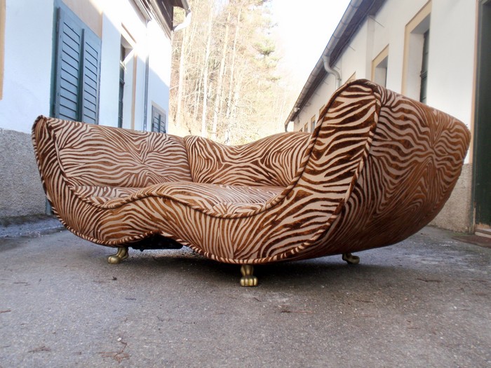 Bretz Designklassiker Sofa Laola Hookipa Zebra braun Löwentatzenfüße