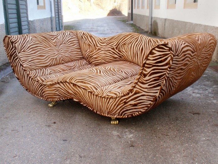 Bretz Designklassiker Sofa Laola Hookipa Zebra braun Löwentatzenfüße