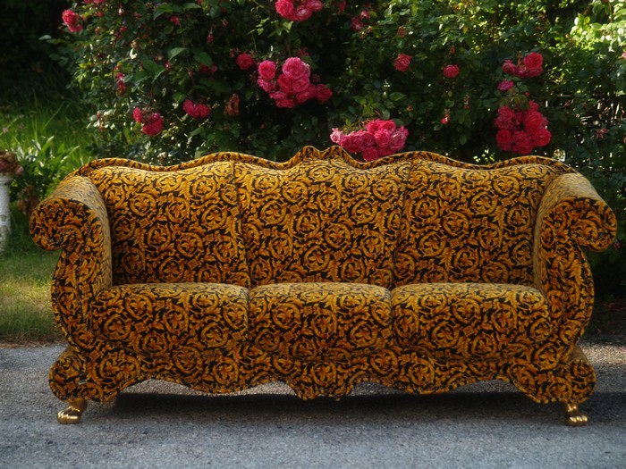 Sofa Designer Bretz Emily Versace Goldranken Requisite