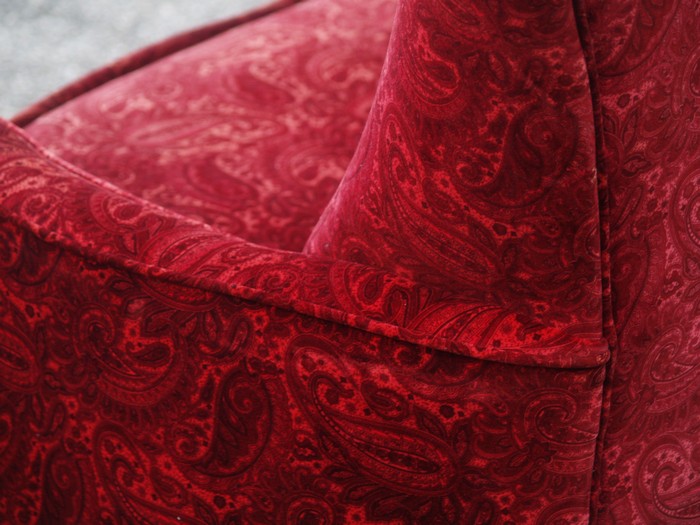 bretz 4422 sofa lucky rot paisley designklassiker 11