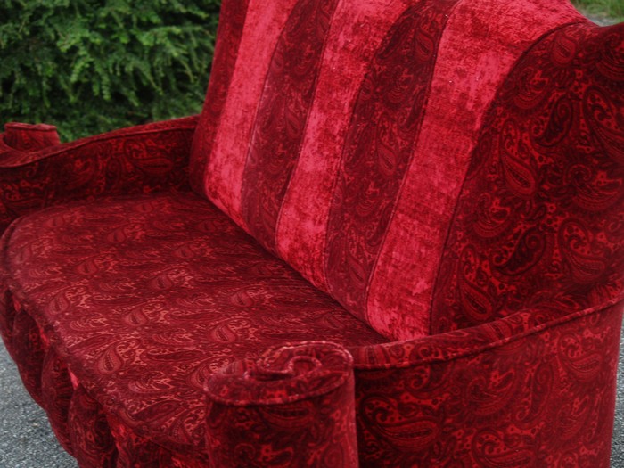 bretz 4422 sofa lucky rot paisley designklassiker 9