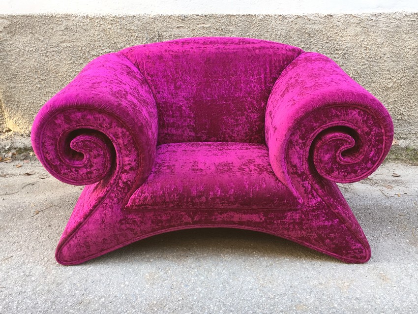 Bretz Mammut Sofastuhl Armlehnstuhl rosa lila Designmöbel gebraucht ausstellungsstück kaufen