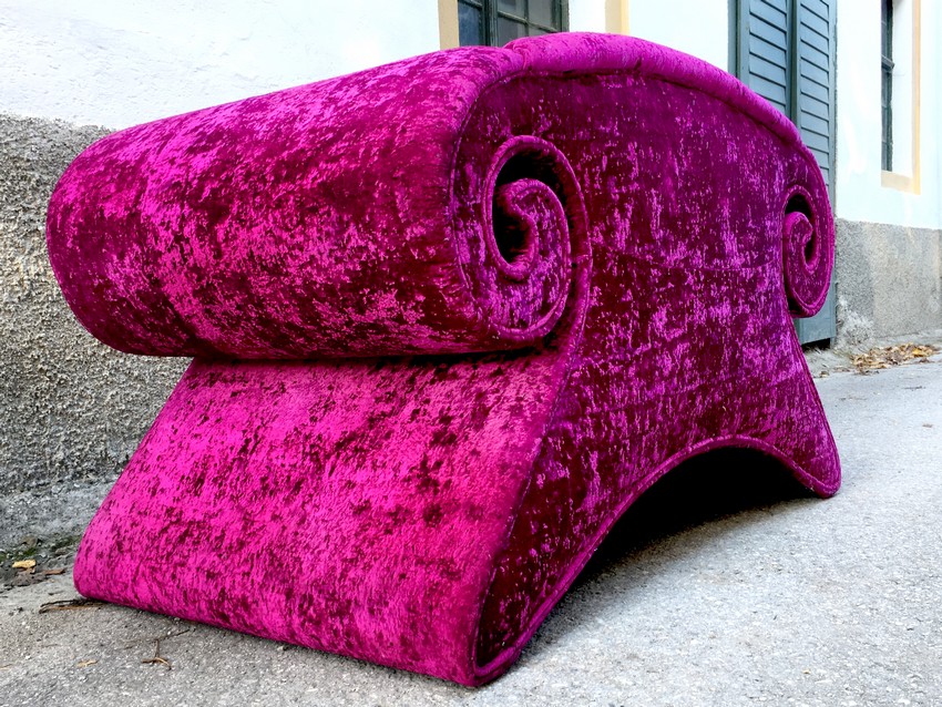 Bretz Mammut Sofastuhl Armlehnstuhl rosa lila Designmöbel gebraucht ausstellungsstück kaufen