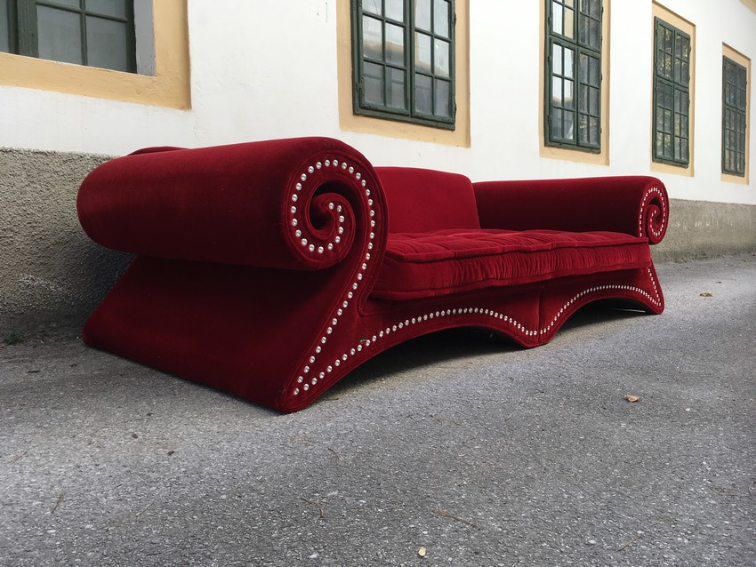 Bretz Mammut Sofa Swarovski Kristalle Design Riesensofa gebraucht Mohair rot Bretz Sofa Swarovski Kristalle Mammut gebraucht Design Riesensofa Mohair rot