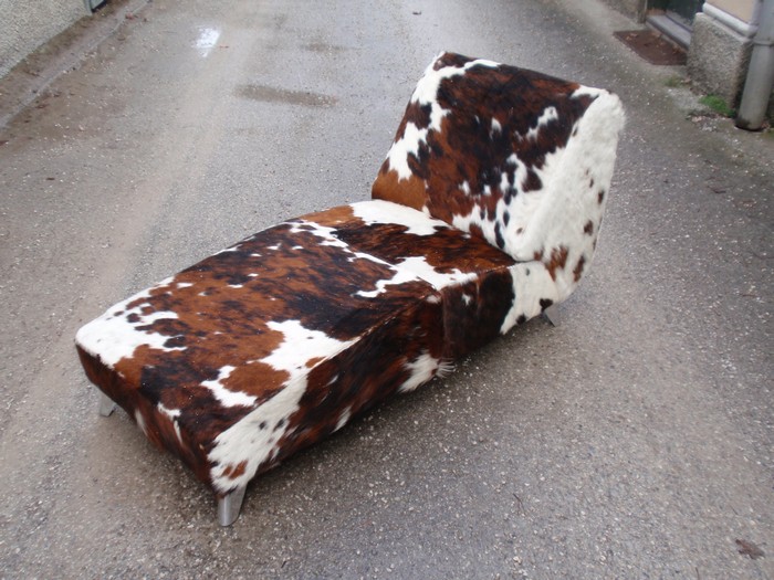 Bretz Designklassiker Sofa Chill Relaxliege Kuhfell Stuhl Liegestuhl Kaminsofa Leder Fell