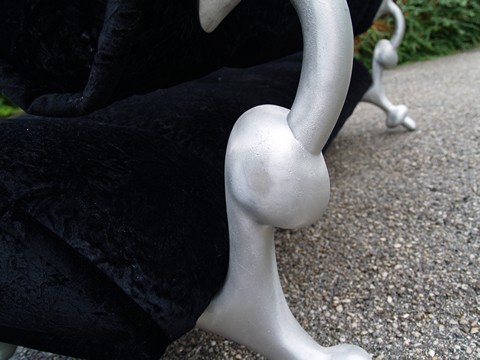 OLYMPUS DIGITAL CAMERA Bretz Designklassiker Sofa noir silver Design Möbel Shop Rübe