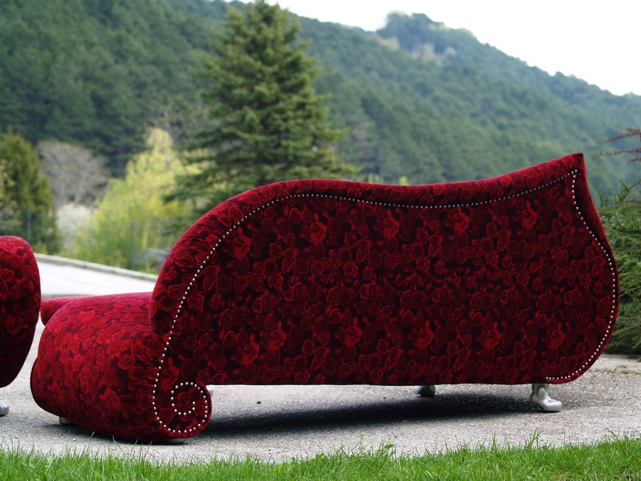 Bretz Designklassiker Sofa Gaudi Recamiere BArock Lounge Rosenstoff rot