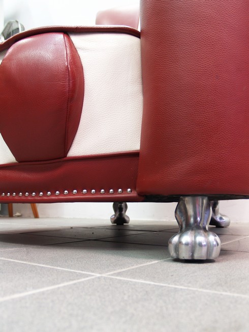 Bretz sofa designklassiker lounge lucky rot weiß