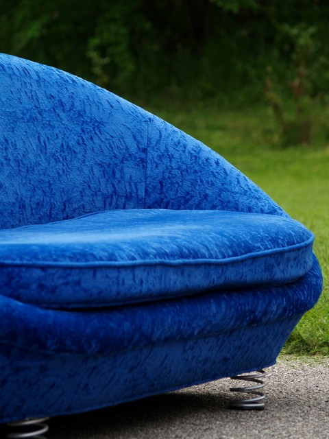 Bretz Sofa Samt Federfüße Bretz sofa designklassiker lounge pool ufo blau